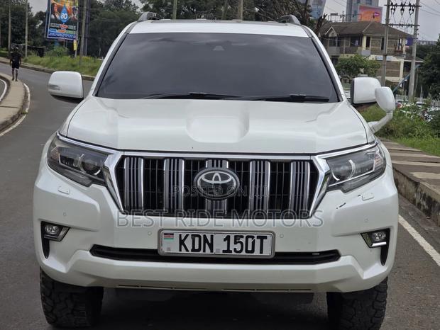 Toyota Land Cruiser Prado 2.8 2018 White