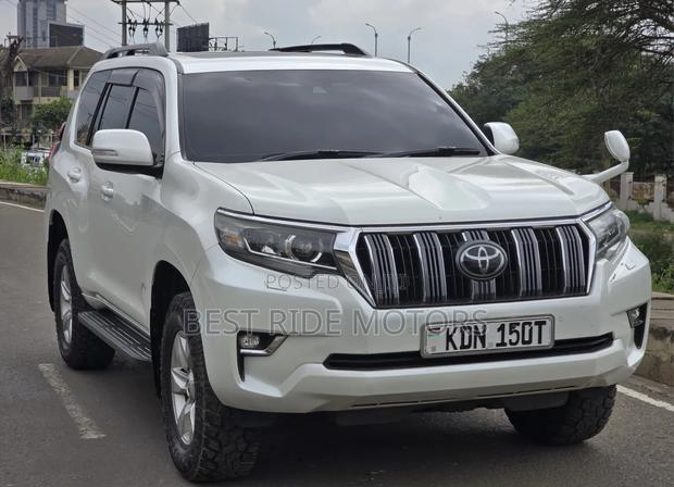 Toyota Land Cruiser Prado 2.8 2018 White
