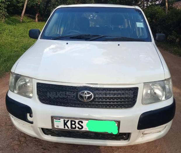 Toyota Succeed 2006 White
