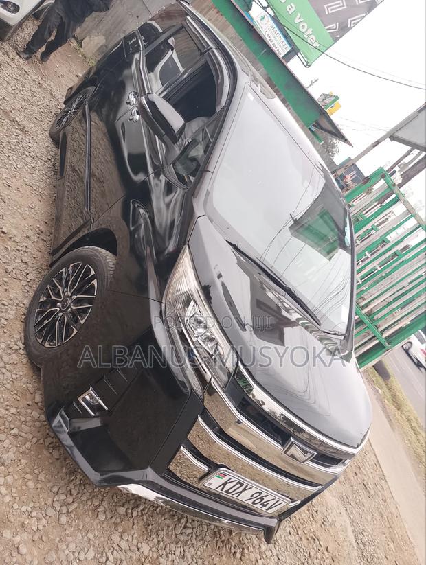 Toyota Noah 2019 Black