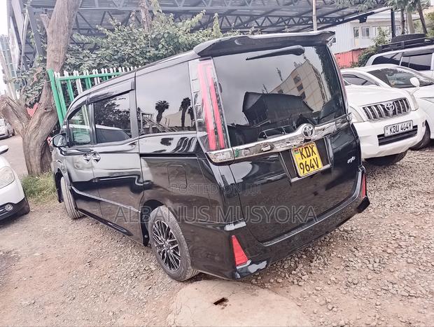 Toyota Noah 2019 Black