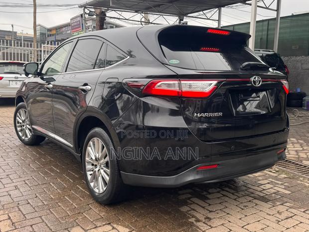 Toyota Harrier 2019 Black
