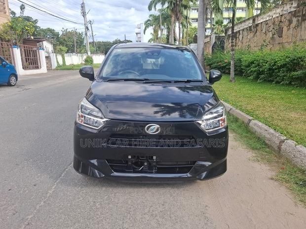 Daihatsu Mira 2019 Black