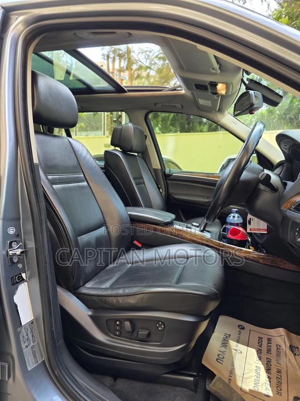 BMW X5 3.0si Sports Activity Vehicle 2007 Gray