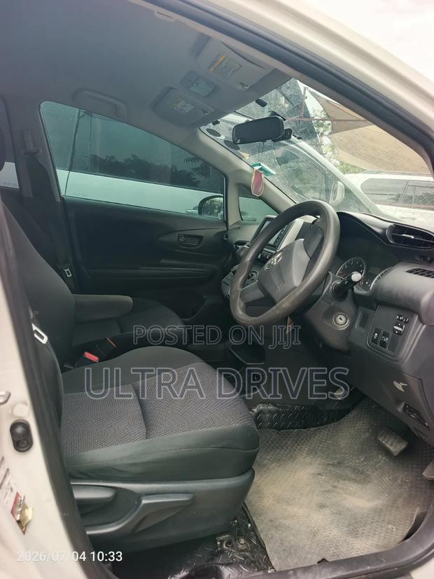 Toyota Wish 2017 White