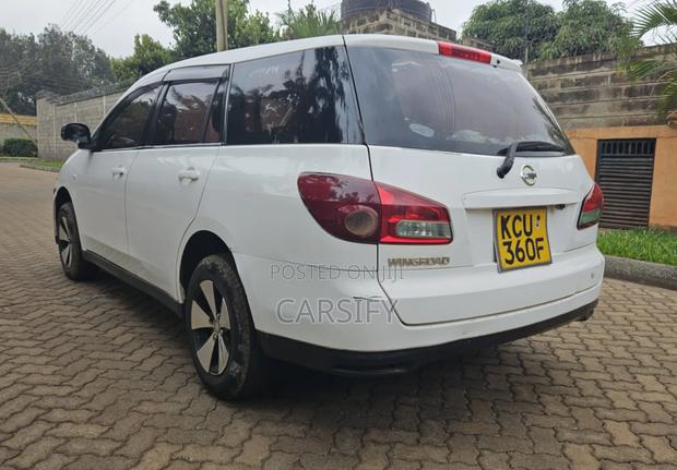 Nissan Wingroad 2013 White