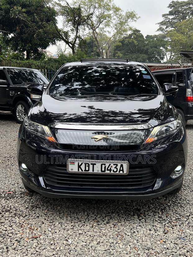 Toyota Harrier 2.0 2017 Purple