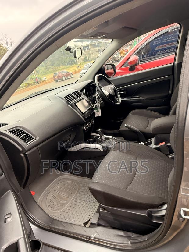 Mitsubishi RVR 2.0 2012 Gray