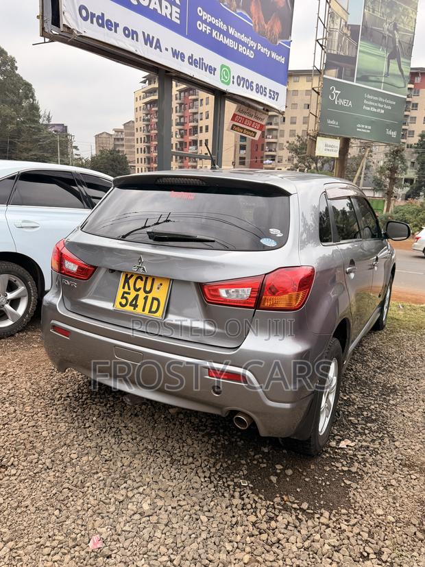 Mitsubishi RVR 2.0 2012 Gray