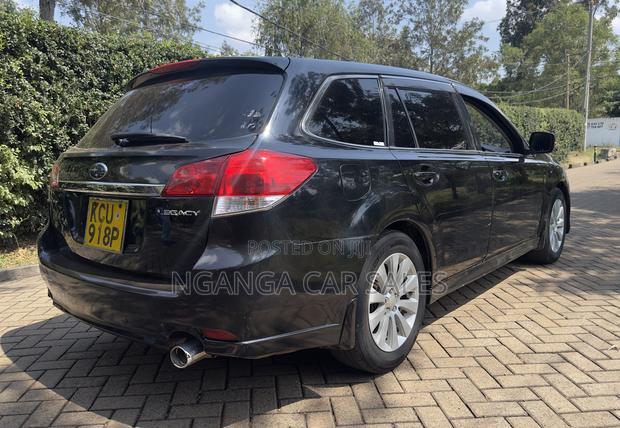 Subaru Legacy 2.5i Limited 2011 Black