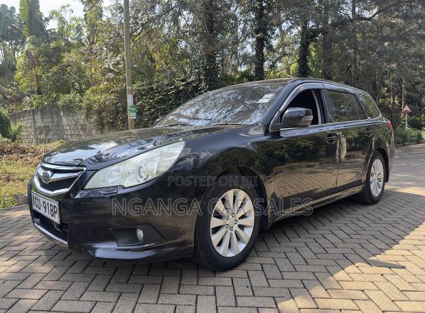 Subaru Legacy 2.5i Limited 2011 Black