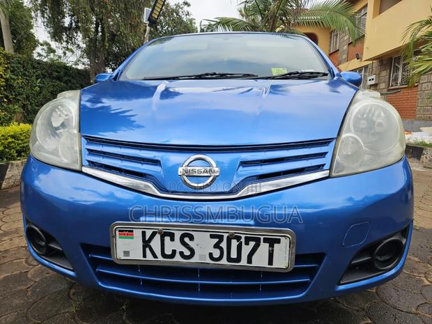 Nissan Note 2011 Blue