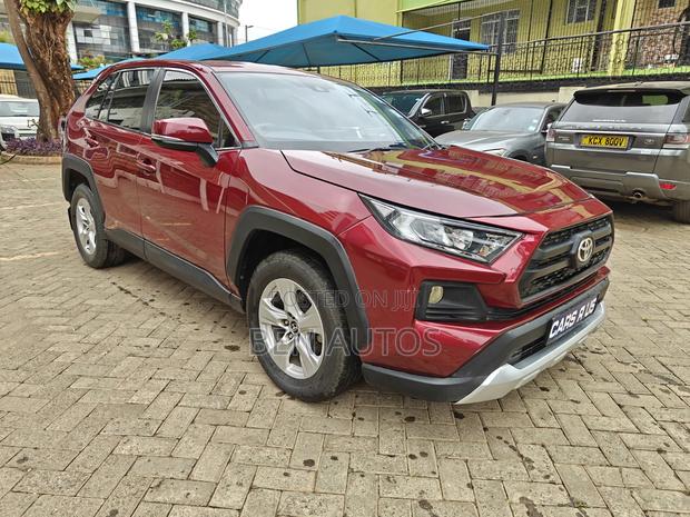 Toyota RAV4 2019 Red