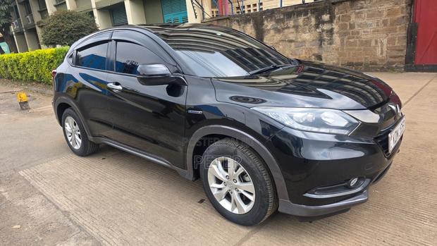 Honda Vezel 2016 Black