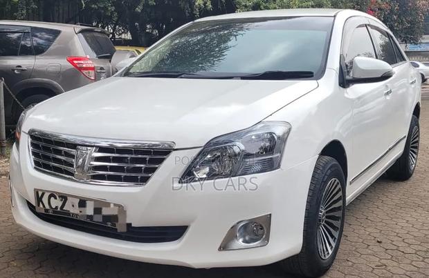 Toyota Premio 2013 White