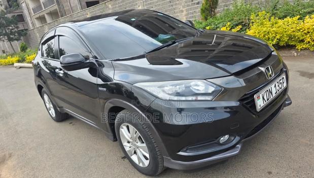 Honda Vezel 1.5 Hybrid 2WD 2016 Black