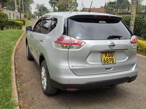 Nissan X-Trail 2.0 Petrol AWD 2014 Silver