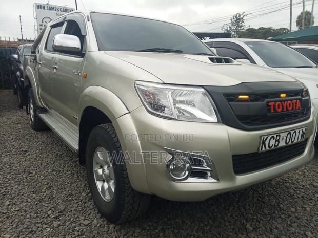 Toyota Hilux 2007 Silver