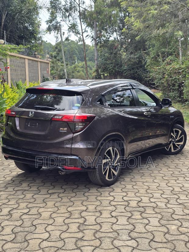 Honda Vezel 1.5 Hybrid 2WD 2019 Black