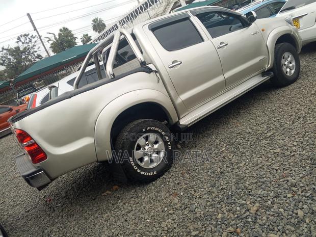 Toyota Hilux 2007 Silver