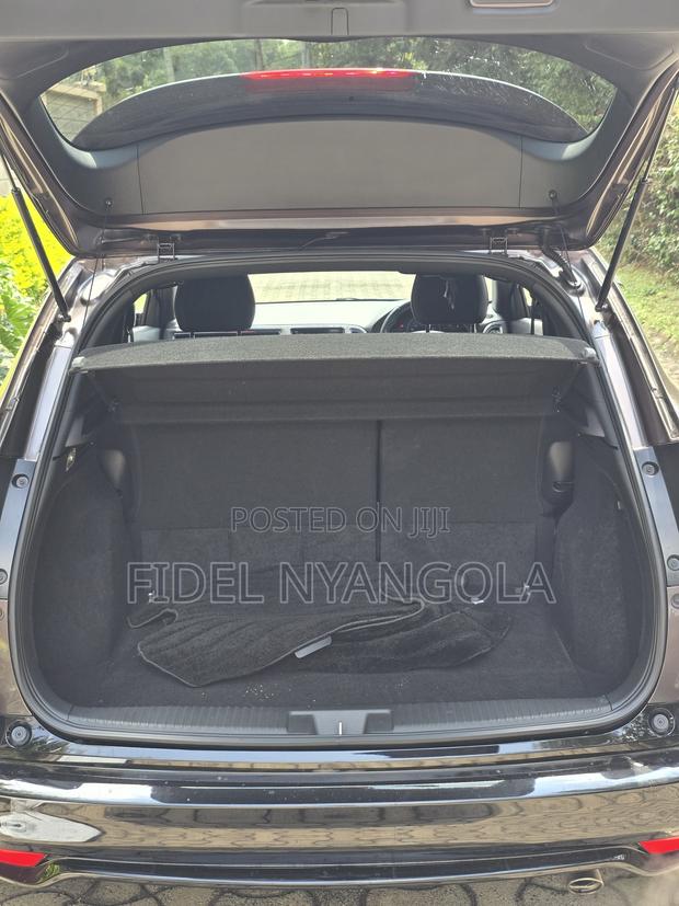 Honda Vezel 1.5 Hybrid 2WD 2019 Black