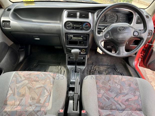 Toyota Duet 1999 Red
