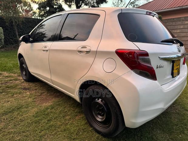 Toyota Vitz 2016 White