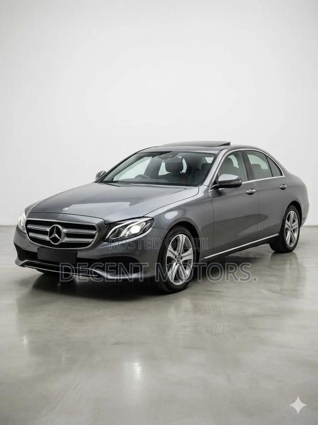 Mercedes-Benz E300 2018 Gray