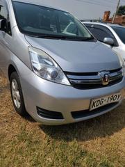 Toyota ISIS 2014 Silver for sale