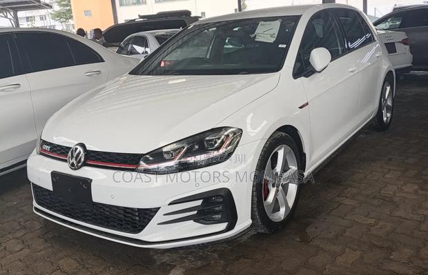 Volkswagen Golf GTI 2021 White