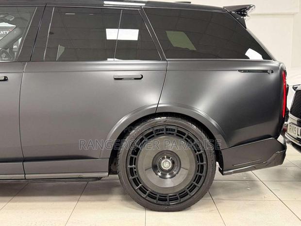 Land Rover Range Rover Autobiography 2024