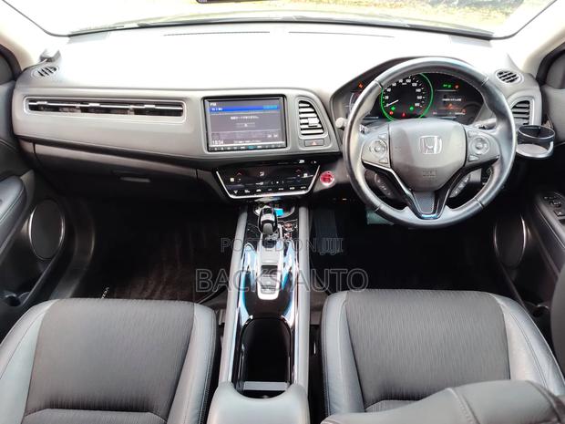 Honda Vezel 1.5 Hybrid 2WD 2019 Blue