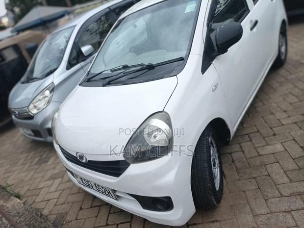 Daihatsu Mira 2018 White