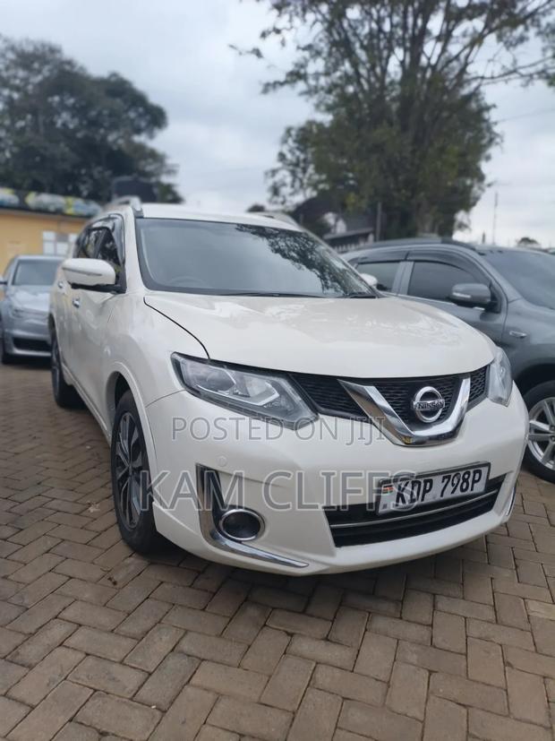 Nissan X-Trail 2016 White