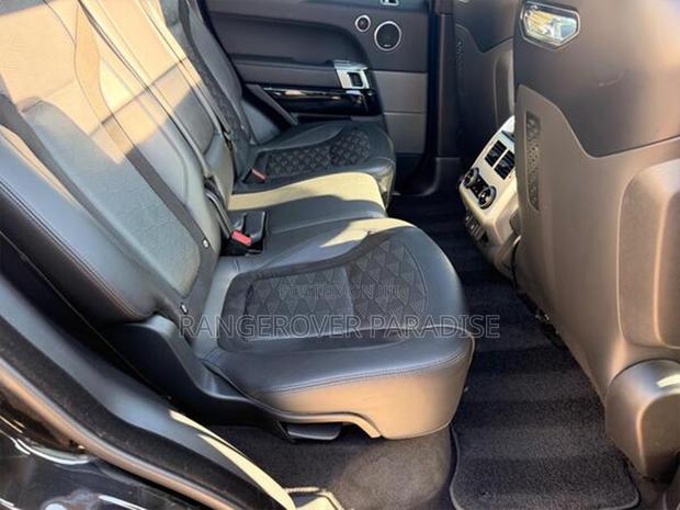 Land Rover Range Rover Sport SVR 4x4 2020 Black