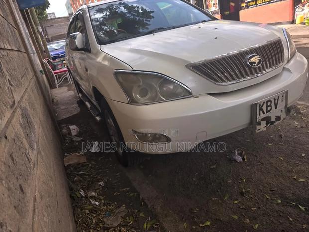 Toyota Harrier 2006 White