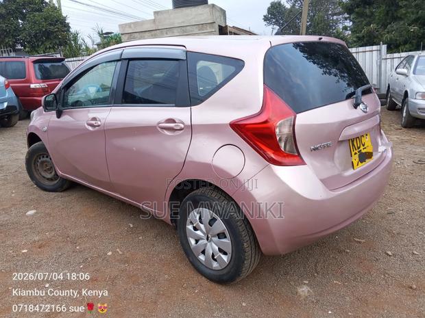 Nissan Note 2014 Pink