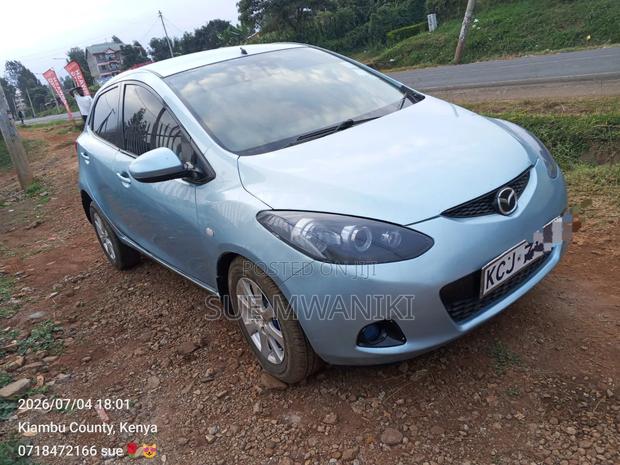Mazda Demio 2009 Blue