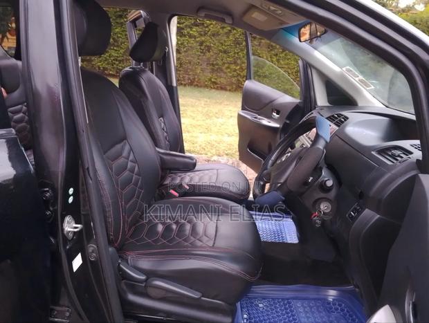 Toyota Ractis 2011 Black