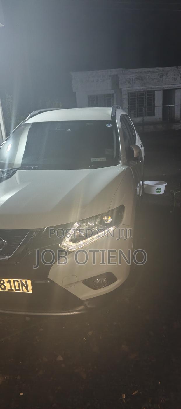 Nissan X-Trail 2.0 Petrol AWD 2016 Pearl