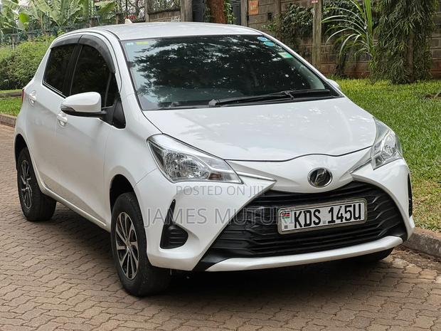 Toyota Vitz 2018 White