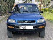 Toyota RAV4 Automatic 2000 Blue for sale