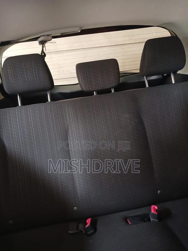 Toyota Vitz 1.0 FWD 5dr 2019 Black