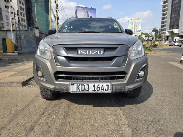 Isuzu D-MAX 2022