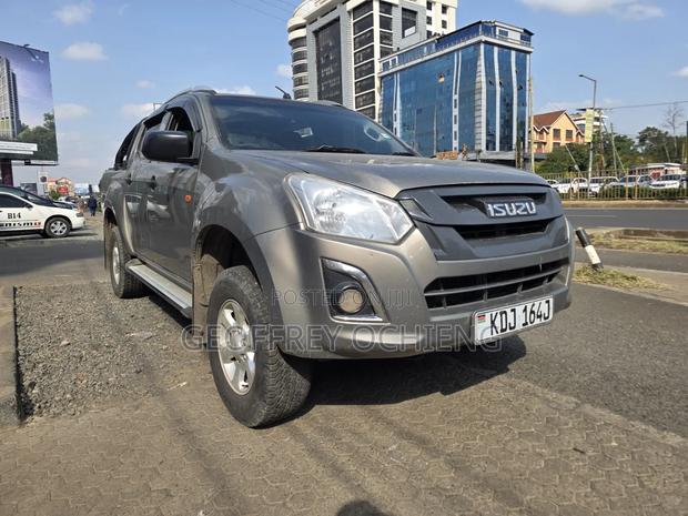Isuzu D-MAX 2022