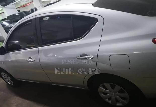 Nissan Latio 1.2 2013 Silver