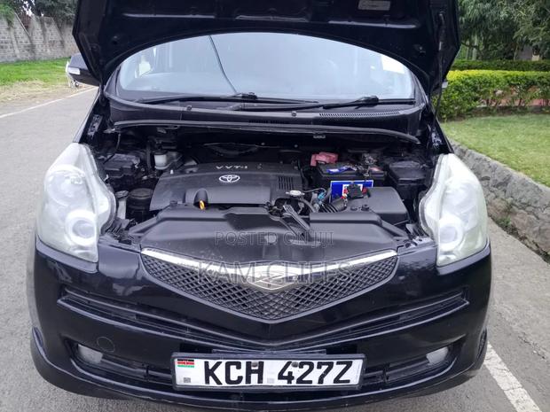 Toyota Ractis 2009 Black
