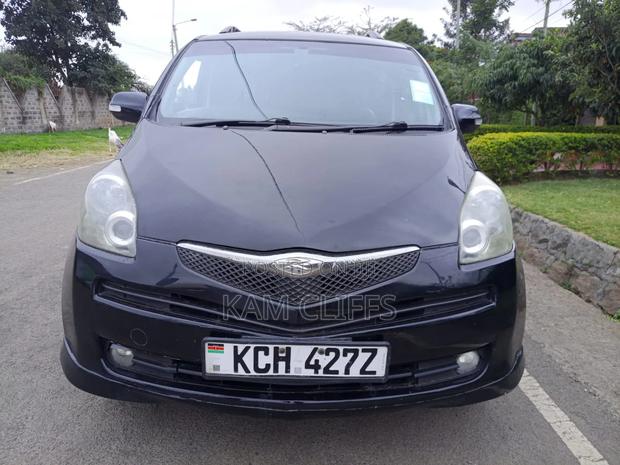 Toyota Ractis 2009 Black