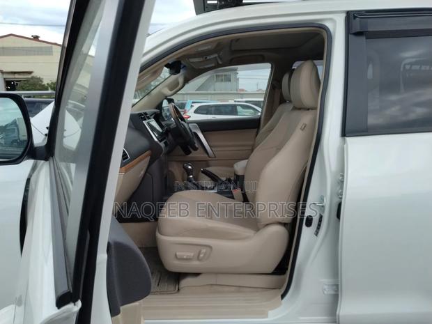 Toyota Land Cruiser Prado 2021 Pearl