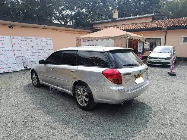 Subaru Legacy 2006 Silver